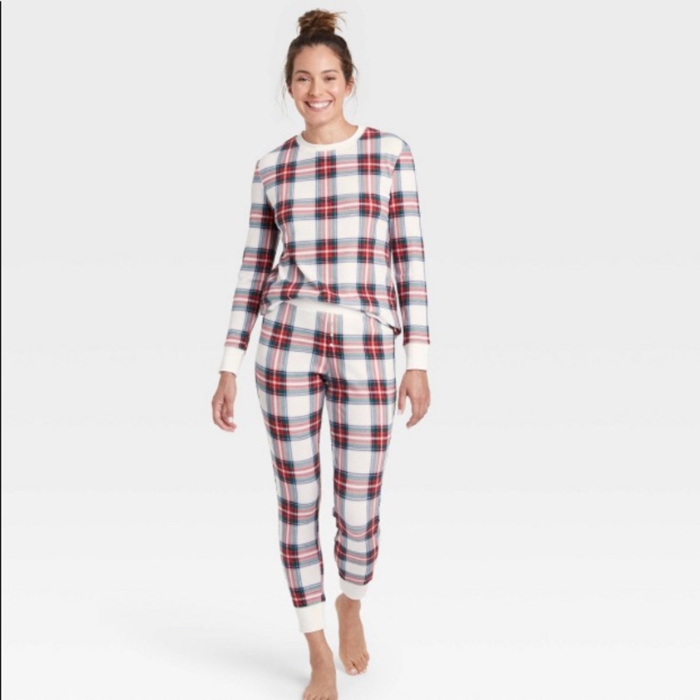 NWT Womens’ Plaid Thermal 2 Piece Pajama Set, White, Red
